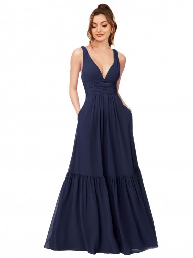Chiffon Costas em V Comprimento Chão Decote V Linha A Vestidos Formais / Vestidos de Madrinha em Promoção