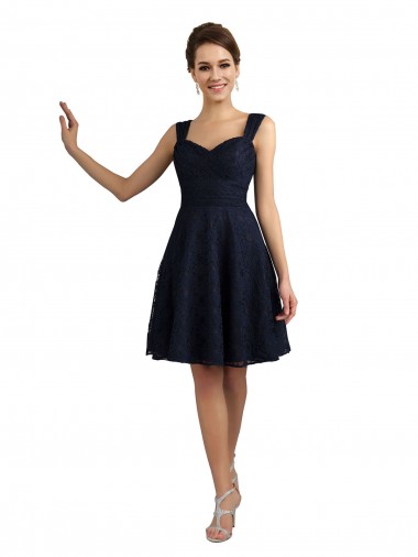 Renda Comprimento Joelho Amor Linha A Vestidos de Madrinha / Vestidos de Cocktail em Promoção