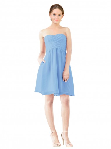 Chiffon Abrir de volta Comprimento Joelho Amor Linha A Vestidos de Madrinha / Vestidos de Cocktail / Vestidos de Homecoming em Promoção