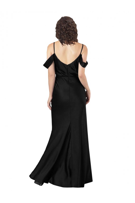 Cetim Sedoso Lombar Comprimento Chão Fora do Ombro Linha A Vestidos de Madrinha / Vestidos de Noite / Vestidos de Festa em Promoção