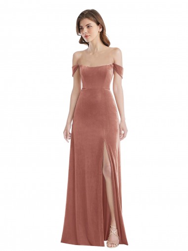 Veludo Elástico Comprimento Chão Fora do Ombro Linha A Vestido de Madrinha / Vestido de Festa em Promoção