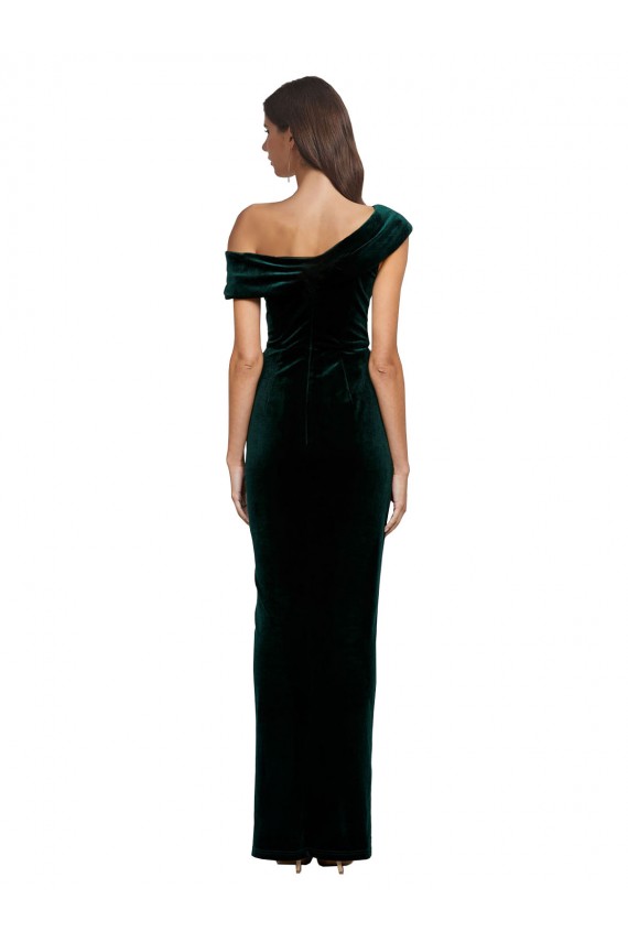 Veludo Elástico Alto Baixo Fora do Ombro Bainha Vestidos de Madrinha / Vestidos de Noite / Vestidos de Festa em Promoção