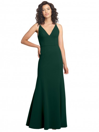 Crepe Esticado Costas em V Comprimento Chão Decote V Linha A Longo Verde Meia-Noite Vestidos de Madrinha / Vestidos de Noite / Vestidos de Festa em Promoção